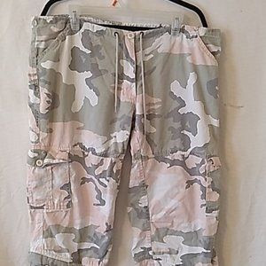 Rothco Pink Camo Capris Cargo Pants